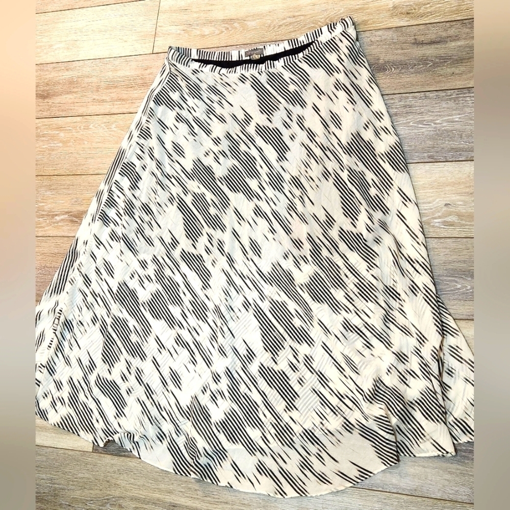 Vince Camuto Black and White Patterned Women's Maxi Skirt Size 14